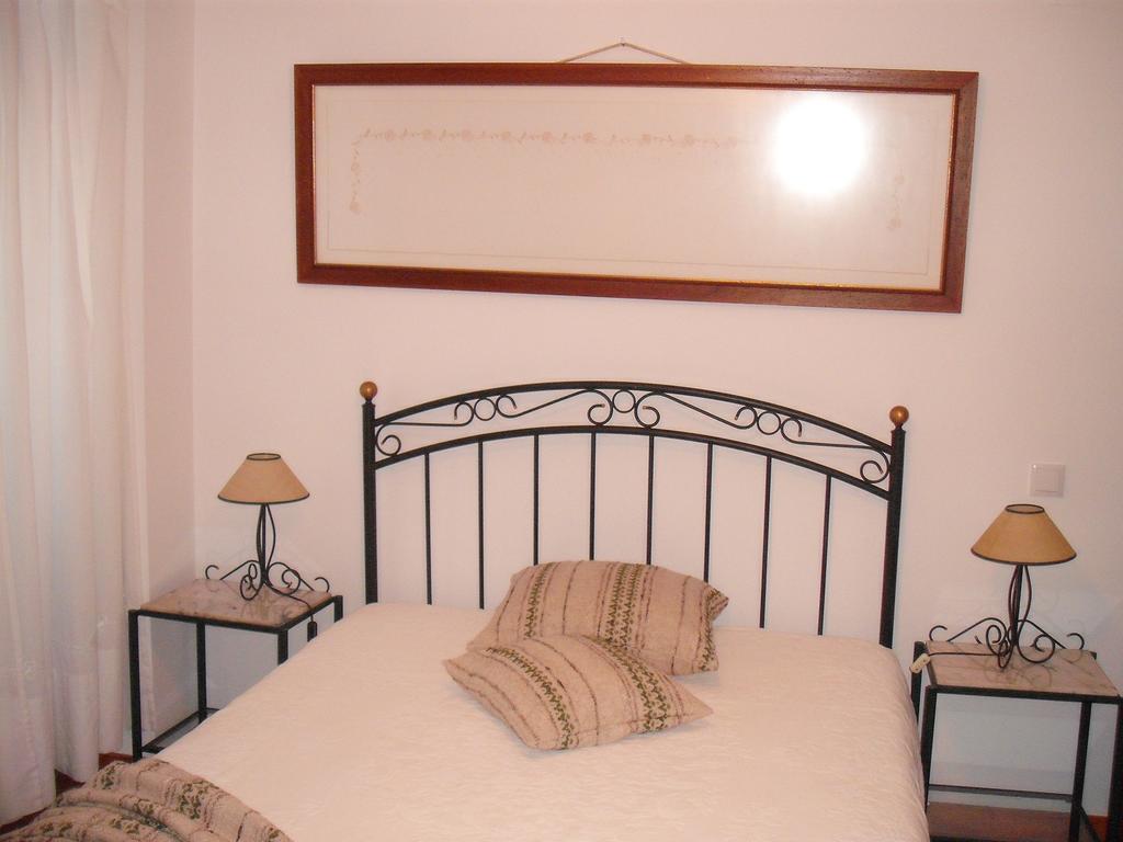 Casa Pires Mateus Guest House Monsanto Room photo